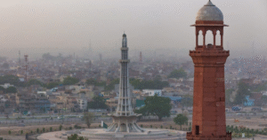 Exploring the Early Minar-e-Pakistan History